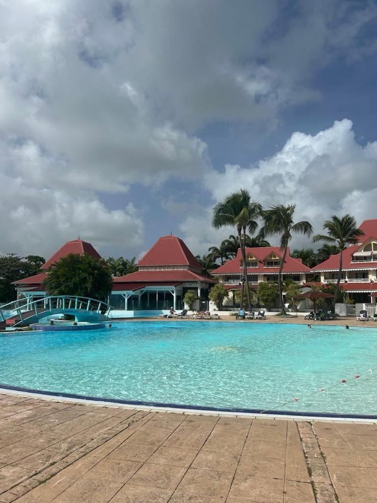 Appart T3 Village Vacances Sainte-Anne Courcelles المظهر الخارجي الصورة